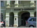 Félő, hogy külföldre mennek a kiváló orvosok
